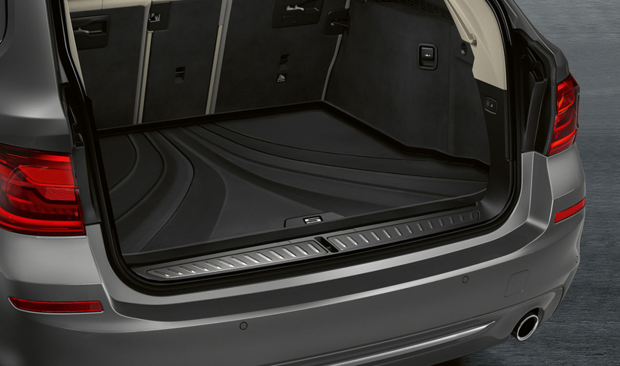 Genuine BMW 51475A3BF84 Fitted Luggage Compartment Mat