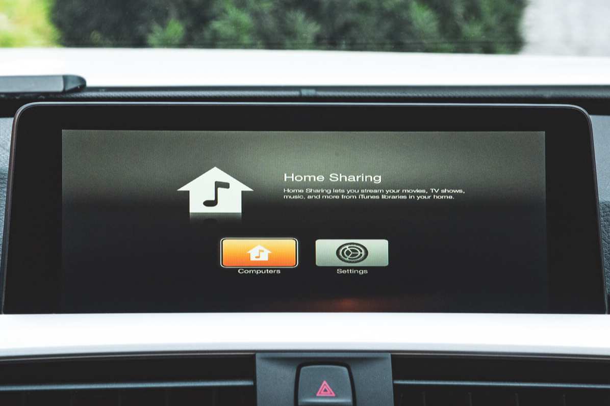 BimmerTech BMW F Chassis SmartView HD Apple TV4 (iPhone Screen Mirroring) - ML Performance US