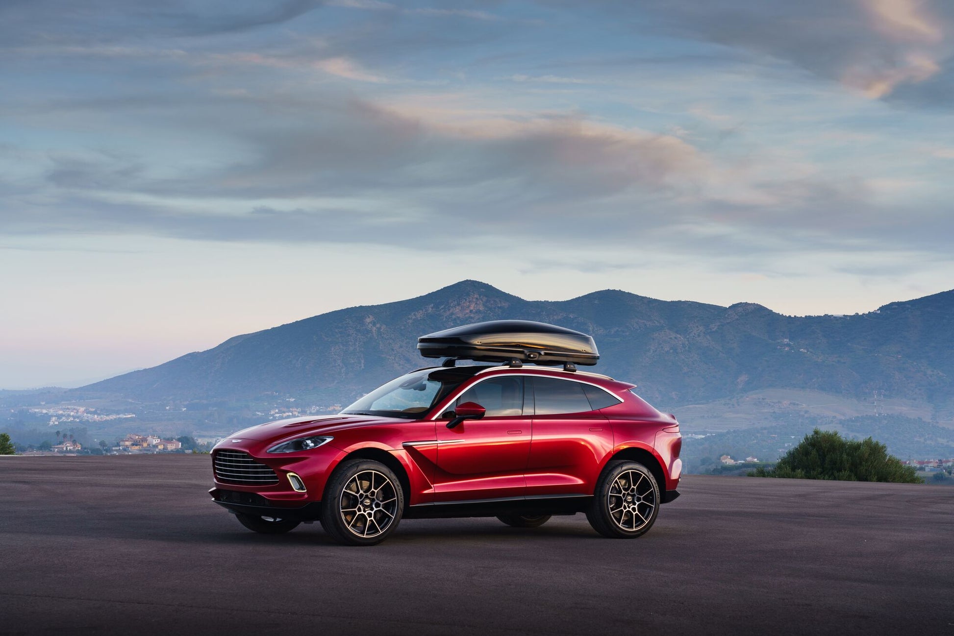 Aston Martin 707794 DBX Roof Box | ML Performance US Car Parts