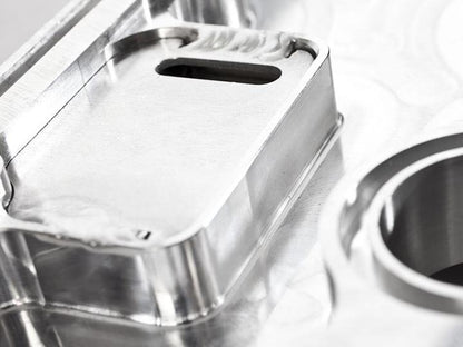 Integrated Engineering Audi Volkswagen 2.0T B6 B7 C6 MK2 MK5 Billet Valve Cover (A4, GTI, Jetta & Passat) ML Performance UK